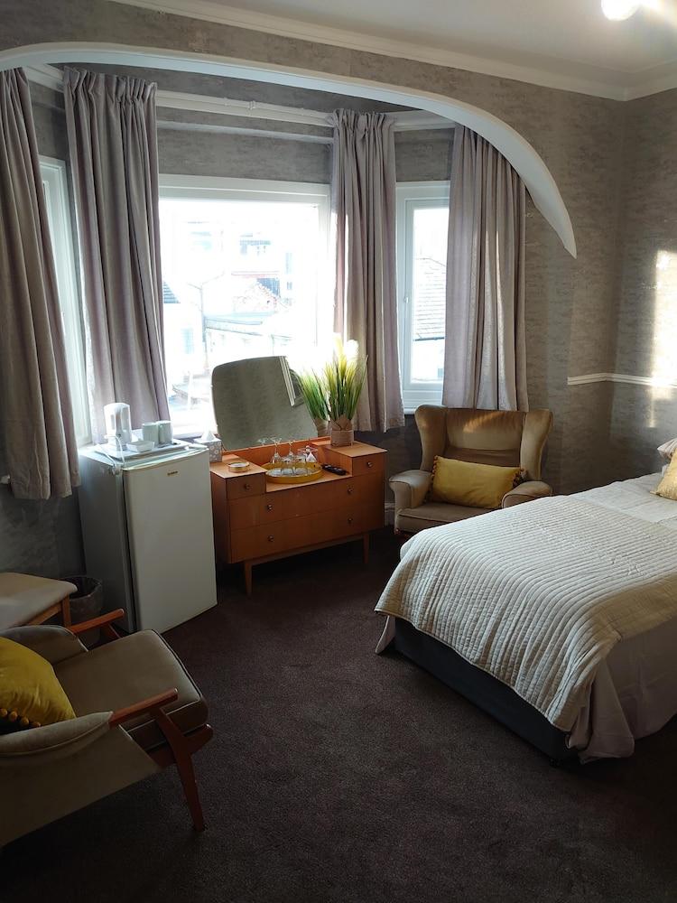 The Golden Sands B&B Blackpool Exterior photo